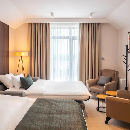 Dve Kule & Winery ホテル 4*