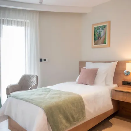 ホテル Dve Kule & Winery 4*