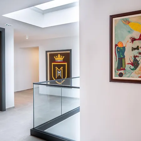 Dve Kule & Winery ホテル