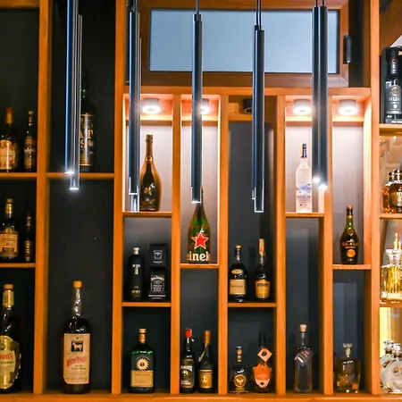 Dve Kule & Winery 4*