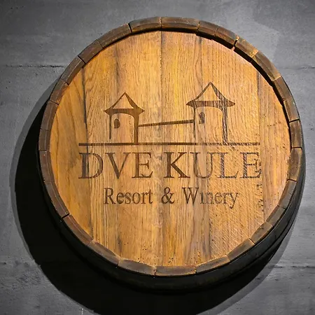 Dve Kule & Winery ホテル Bacinci
